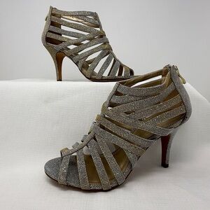 Coach and Four Women’s Size 7 Metallic Glitter Strappy Heels Sandals Gold Silver